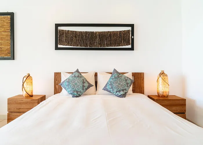 Aroma Beach - Luxury Beachfront Apartment