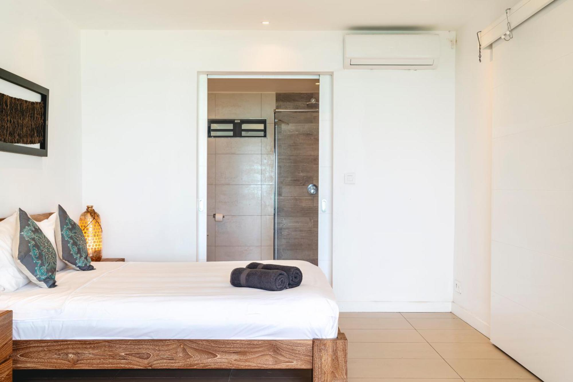 Aroma - Luxury Beachfront