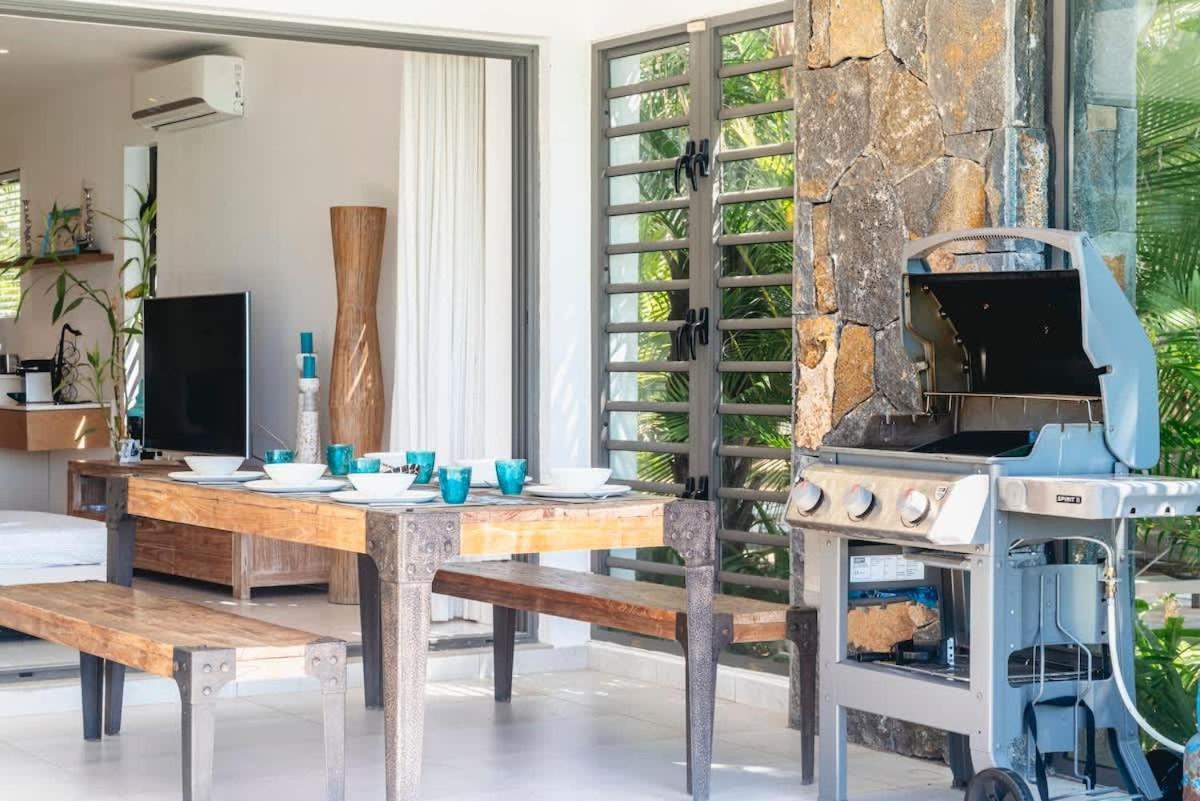 Aroma - Luxury Beachfront Apartment